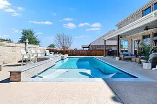 309 Green Valley Dr, McKinney, TX 75071 - Photo 2