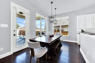 309 Green Valley Dr, McKinney, TX 75071 - Photo 16