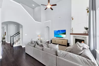 309 Green Valley Drive, McKinney, TX 75071 - Photo 6