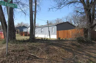 501 W Collins St, Denison, TX 75020 - Photo 32