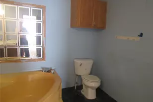 501 W Collins St, Denison, TX 75020 - Photo 22