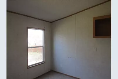 501 W Collins Street, Denison, TX 75020 - Photo 14