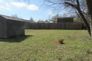 501 W Collins St, Denison, TX 75020 - Photo 28