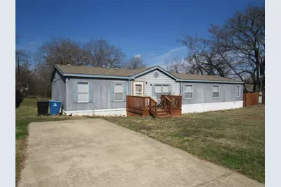 501 W Collins Street, Denison, TX 75020 - Photo 1