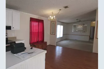 501 W Collins Street, Denison, TX 75020 - Photo 8
