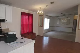 501 W Collins St, Denison, TX 75020 - Photo 8