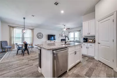 1509 Summit View Lane, Aubrey, TX 76227 - Photo 6