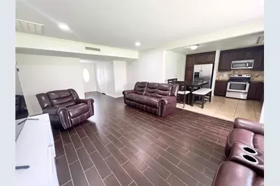 2902 Rayswood Drive, Carrollton, TX 75007 - Photo 8