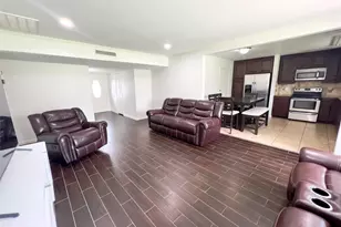 2902 Rayswood Dr, Carrollton, TX 75007 - Photo 8