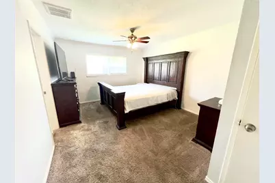 2902 Rayswood Drive, Carrollton, TX 75007 - Photo 6