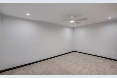 2540 Prichard Lane, Dallas, TX 75227 - Photo 18