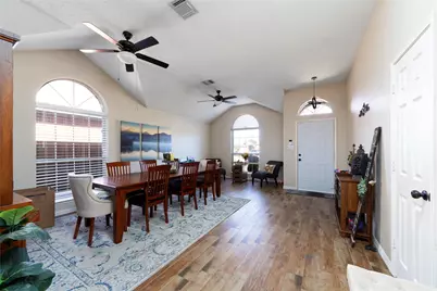 6004 Ten Wood Court, Arlington, TX 76018 - Photo 2