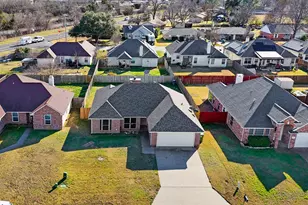 207 Quail Run, Aubrey, TX 76227 - Photo 24