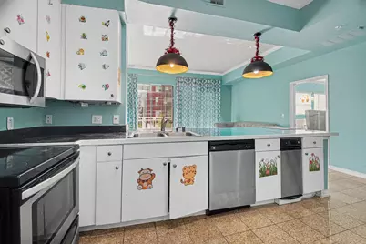 3225 Turtle Creek Boulevard #212, Dallas, TX 75219 - Photo 8