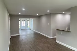 1209 Fairdale St, Irving, TX 75062 - Photo 2