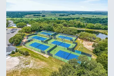 1424 Cirrus Loop, Granbury, TX 76049 - Photo 34