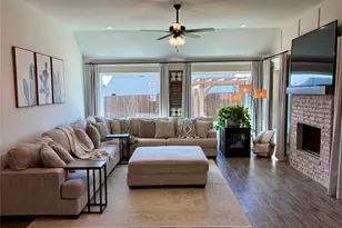 916 Rodgers Ave, Godley, TX 76044 - Photo 4