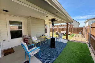 916 Rodgers Ave, Godley, TX 76044 - Photo 32