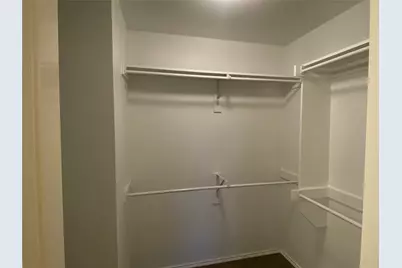 2725 Hyde Park Drive, Grand Prairie, TX 75050 - Photo 6