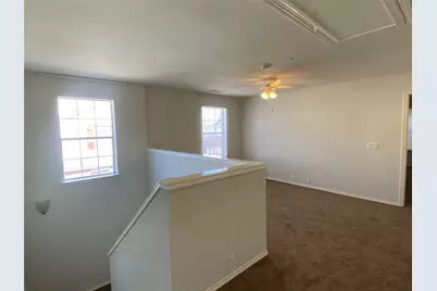 2725 Hyde Park Drive, Grand Prairie, TX 75050 - Photo 10