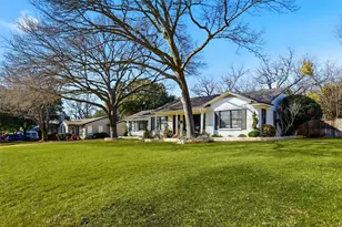 6724 Kirkwood Rd, Fort Worth, TX 76116 - Photo 2