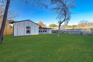 418 Clover Ln, Garland, TX 75043 - Photo 26