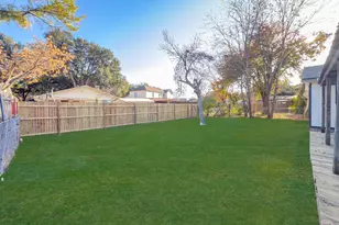 418 Clover Ln, Garland, TX 75043 - Photo 24