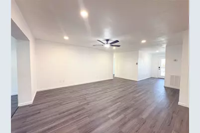 418 Clover Lane, Garland, TX 75043 - Photo 10