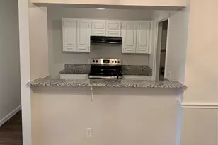 3903 Wanklyn Ct, Dallas, TX 75237 - Photo 8