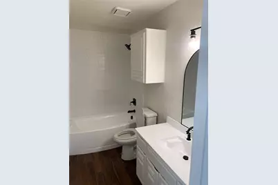 3903 Wanklyn Court, Dallas, TX 75237 - Photo 20