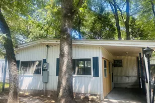 305 Live Oak Ln, Mabank, TX 75156 - Photo 4