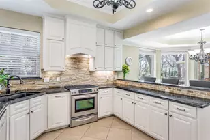 2729 Sunrise Dr, Arlington, TX 76006 - Photo 14