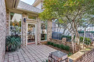 2729 Sunrise Dr, Arlington, TX 76006 - Photo 10