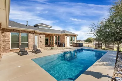 100 Maverick Court, Granbury, TX 76049 - Photo 28