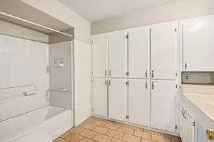 3720 Stanley Ave, Fort Worth, TX 76110 - Photo 16