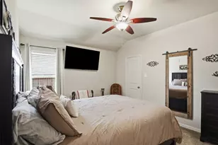 3701 Dutch Iris Ln, Fort Worth, TX 76140 - Photo 14