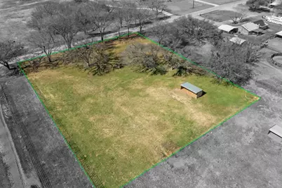 700 Gilliland Road, Springtown, TX 76082 - Photo 12