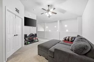 8421 Bonanza St, Aubrey, TX 76227 - Photo 16