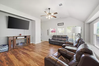 8421 Bonanza Street, Aubrey, TX 76227 - Photo 10