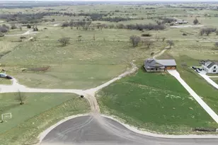 170 Quail Run Ct, Decatur, TX 76234 - Photo 1