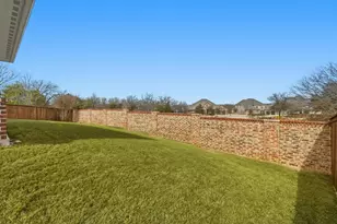 821 Crimson Rd, Lantana, TX 76226 - Photo 32