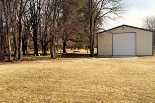 517 Cox Dr, Weatherford, TX 76088 - Photo 4