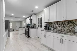 5826 Overlook Dr, Dallas, TX 75227 - Photo 6