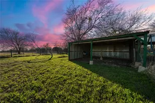 2122 Tower Dr, Moody, TX 76557 - Photo 32