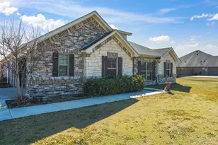 617 Co Rd 3341, Paradise, TX 76073 - Photo 2