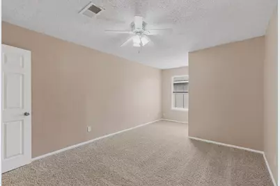 913 W Rochelle Road, Irving, TX 75062 - Photo 26