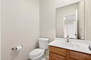 2124 Newport Dr, Flower Mound, TX 75028 - Photo 16