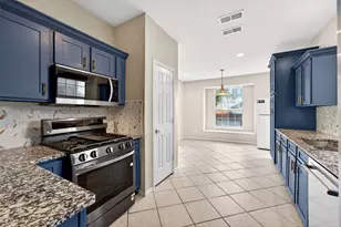 2124 Newport Dr, Flower Mound, TX 75028 - Photo 14