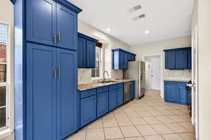 2124 Newport Dr, Flower Mound, TX 75028 - Photo 10