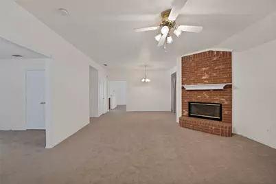 2840 Saint Johns Avenue, Lancaster, TX 75146 - Photo 2